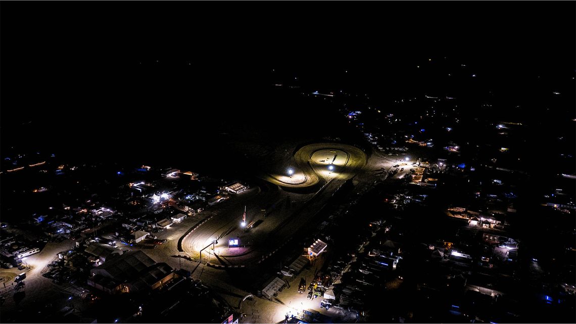 how the king of the hammers got its crown 10